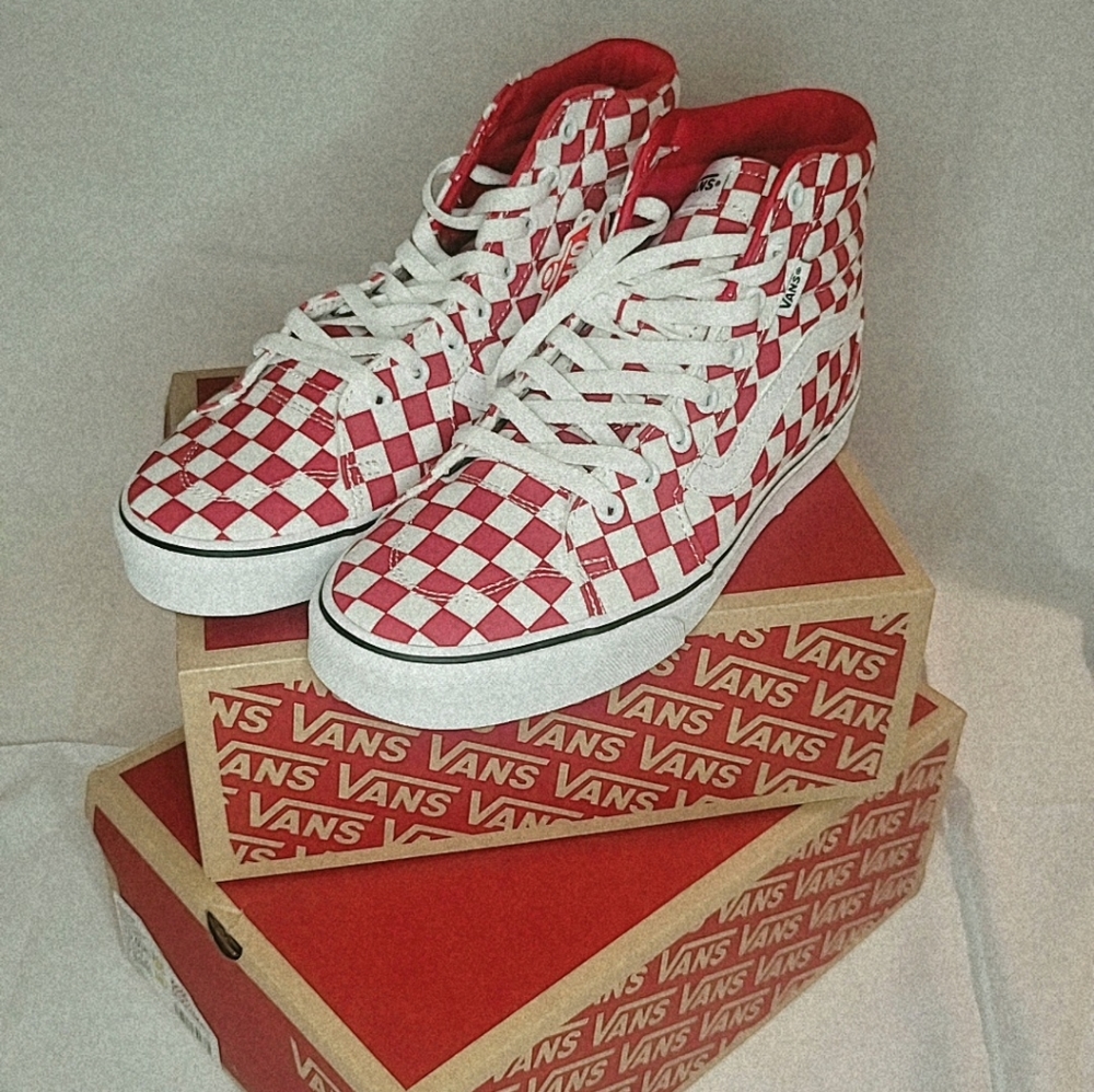 Brand New Vans hightops